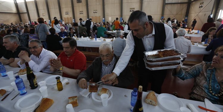 festa-empanada-de-forquellas-cachena
