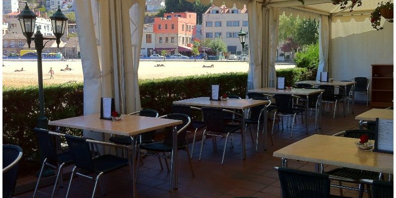 restaurante-praia-de-arealonga